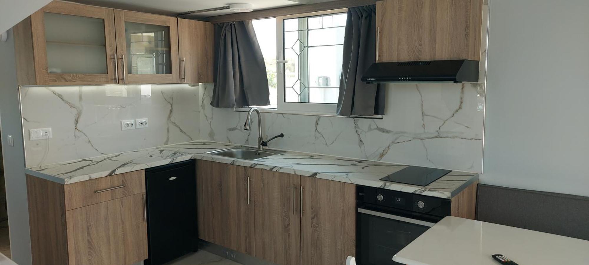 Filio'S Loft Near Airport Villa Артемида Екстериор снимка