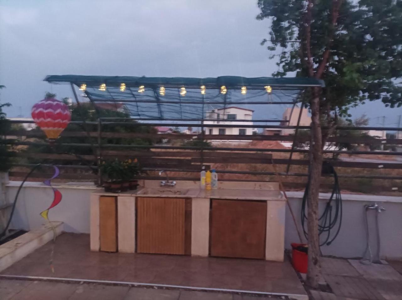 Filio'S Loft Near Airport Villa Артемида Екстериор снимка