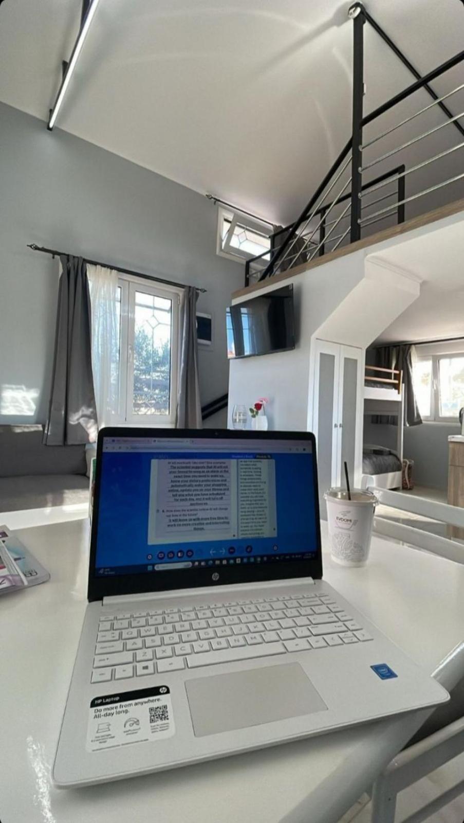 Filio'S Loft Near Airport Villa Артемида Екстериор снимка